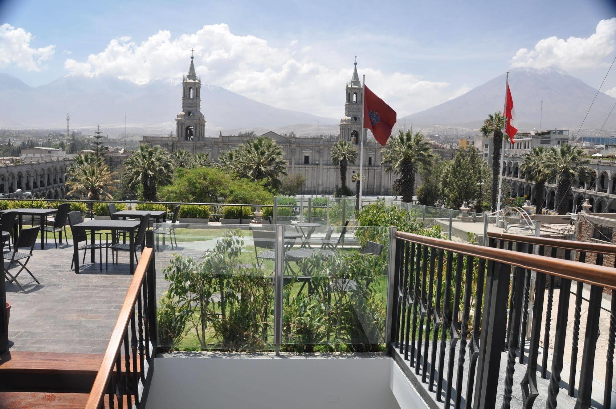 Katari Hotel At Plaza De Armas Арекуипа Екстериор снимка